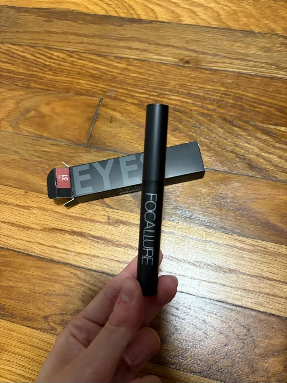Focallure Eyeshadow Pencil Shade 31 | Metallic Rose Gold Cream Shadow Stick